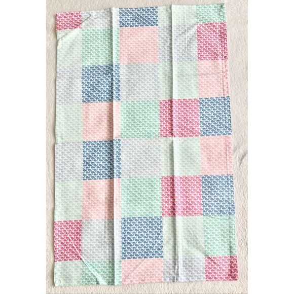 Pastel color Vineyard Vines - whale patch placemat/ decorative dish cloth - 17 1 - Picture 5 of 7